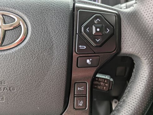 Used 2021 Toyota 4Runner TRD Off-Road Premium w/ Moonroof Package image 22