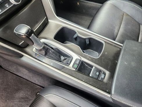 Used 2019 Honda Accord Sport image 19