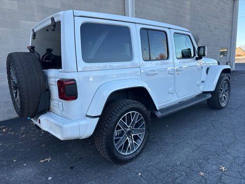 Used 2024 Jeep Wrangler High Altitude image 3