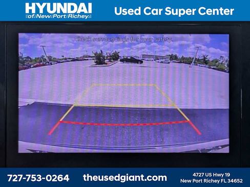 Used 2022 Hyundai Santa Fe SEL FWD image 23