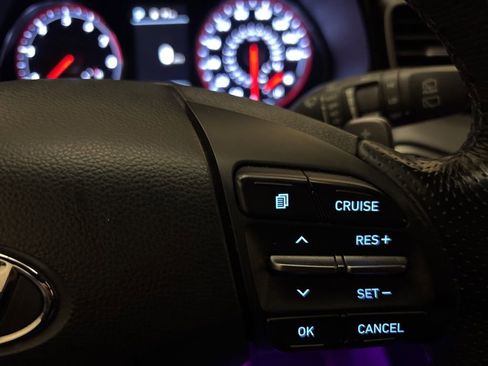 Used 2019 Hyundai Veloster Turbo image 14