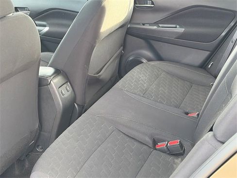 Used 2023 Nissan Kicks SV image 13