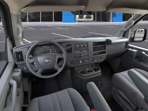 New 2024 Chevrolet Express 3500 LS w/ Chrome Appearance Package RWD image 32