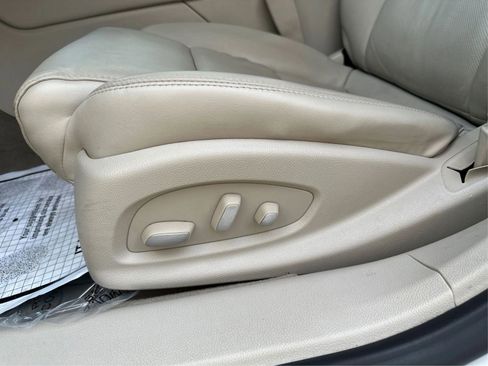 Used 2016 Cadillac XTS Luxury image 32