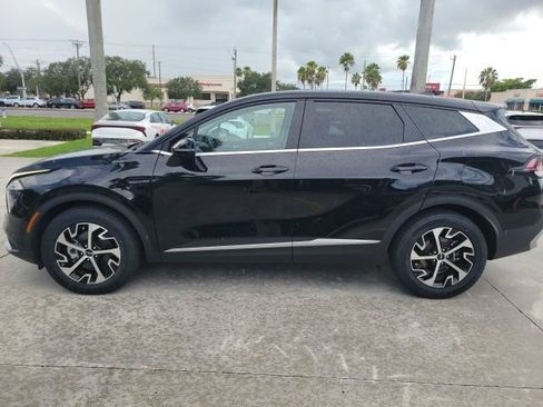 Certified 2024 Kia Sportage EX FWD image 5