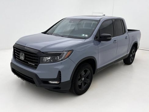 Used 2023 Honda Ridgeline Black Edition image 4