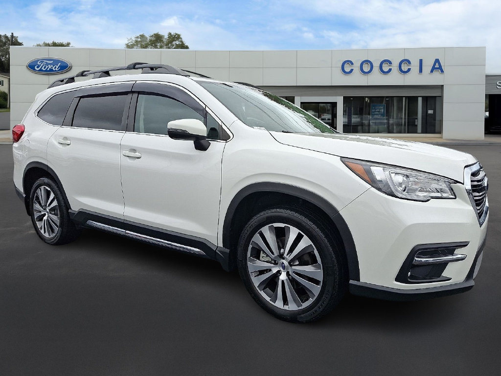 Used 2022 Subaru Ascent Limited w/ Technology Package AWD/4WD image 3