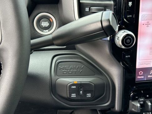 New 2026 RAM 2500 Big Horn AWD/4WD image 26