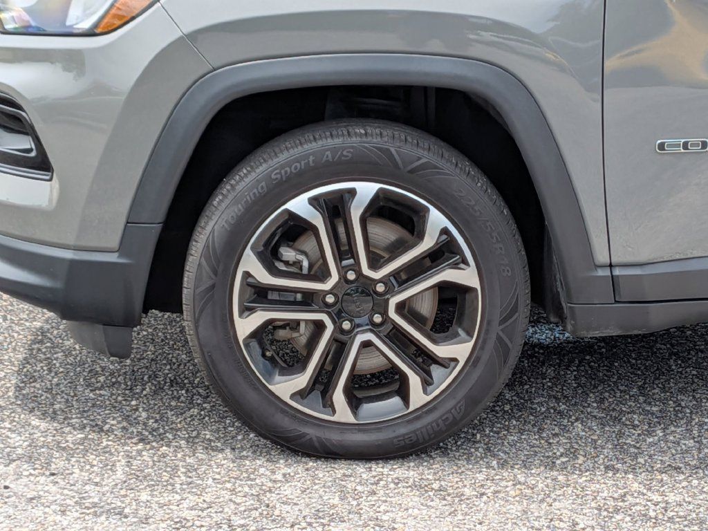 Used 2023 Jeep Compass Limited AWD/4WD image 11