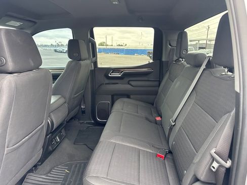Certified 2023 Chevrolet Silverado 1500 LT RWD image 12