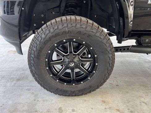 New 2022 RAM 2500 Big Horn w/ Level C Equiment Group image 12