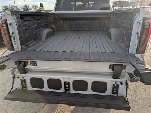 New 2026 GMC Sierra 2500 AT4 w/ AT4 Premium Plus Package image 6