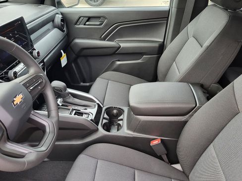 New 2026 Chevrolet Colorado W/T w/ WT Custom Package RWD image 18