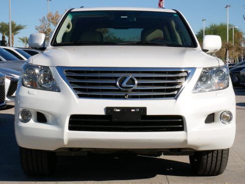 Used 2010 Lexus LX 570 4WD image 15