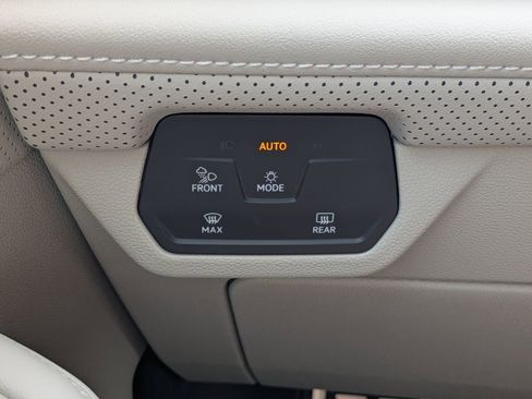 New 2026 Volkswagen Atlas SEL Premium R-Line AWD/4WD image 28