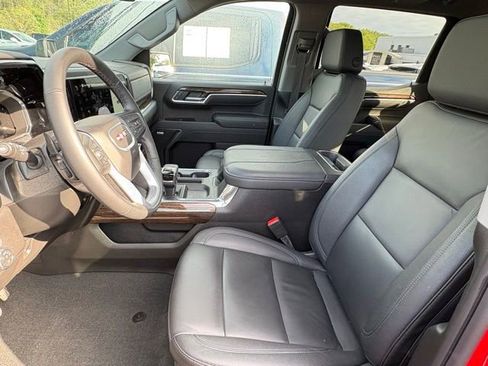 Used 2026 GMC Sierra 1500 Elevation w/ Elevation Premium Package AWD/4WD image 10