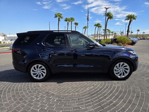 Used 2023 Land Rover Discovery S AWD/4WD image 6