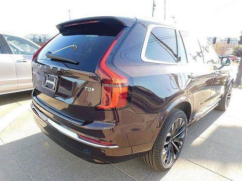New 2026 Volvo XC90 T8 Ultra w/ Protection Package Premier AWD/4WD image 6