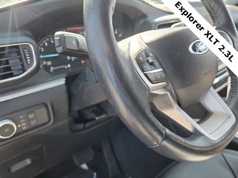 Used 2022 Ford Explorer XLT w/ Equipment Group 202A image 16