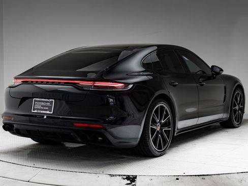 Certified 2023 Porsche Panamera 4 Platinum Edition AWD/4WD image 36