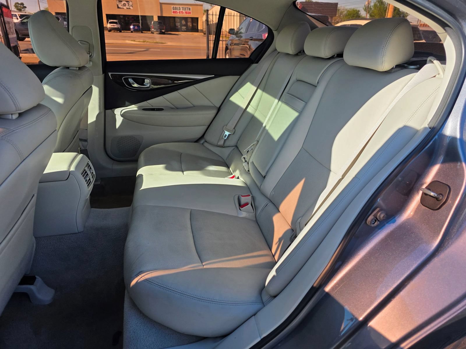 Used 2015 INFINITI Q50 Premium w/ Technology Package AWD/4WD image 10