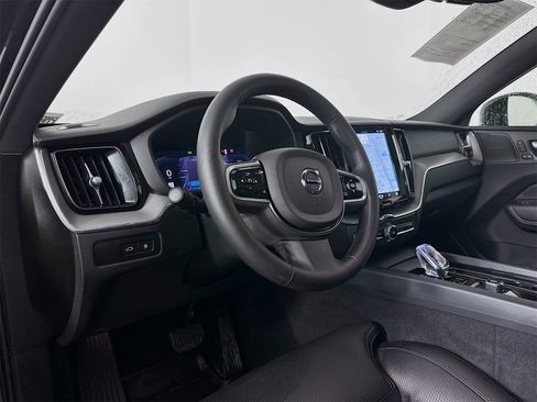 Used 2024 Volvo XC60 T8 Ultimate w/ Protection Package Premier image 9