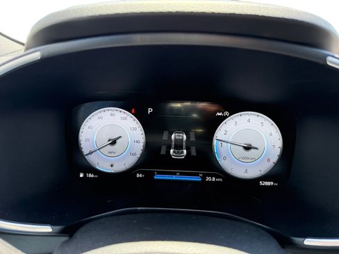 Certified 2022 Hyundai Santa Fe Limited AWD/4WD image 11