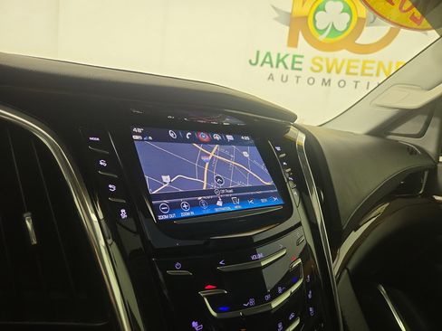 Used 2017 Cadillac Escalade ESV Luxury image 21
