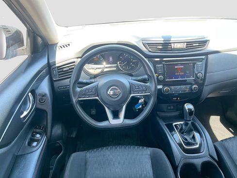 Used 2018 Nissan Rogue S AWD/4WD image 20