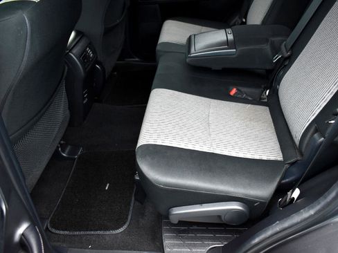 Used 2016 Toyota 4Runner SR5 image 28