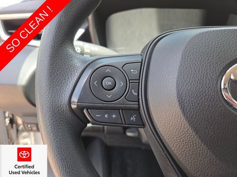 Used 2023 Toyota Corolla LE FWD image 30