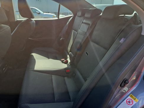 Used 2016 Lexus IS 300 AWD w/ Navigation System Package image 10