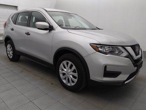 Used 2019 Nissan Rogue S AWD/4WD image 11
