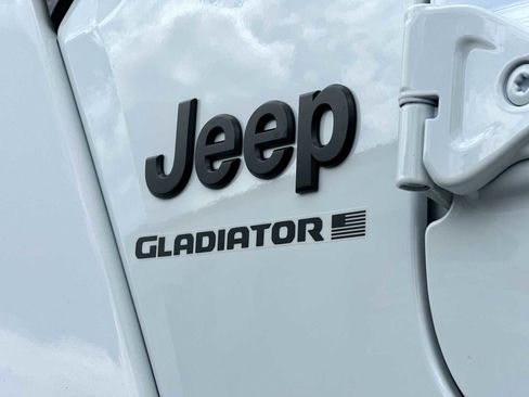 New 2026 Jeep Gladiator Sport image 15