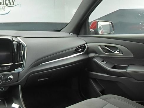 Used 2023 Chevrolet Traverse LT w/ LPO, Floor Liner Package AWD/4WD image 18