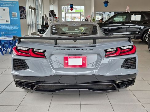 Used 2025 Chevrolet Corvette Stingray Preferred Cpe w/ Z51 Performance Package RWD image 7