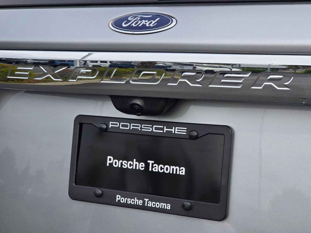 Used 2020 Ford Explorer Limited AWD/4WD image 31