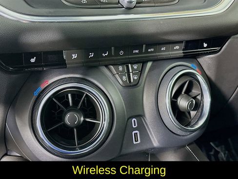 Used 2024 Chevrolet Blazer LT w/ Convenience Package image 21