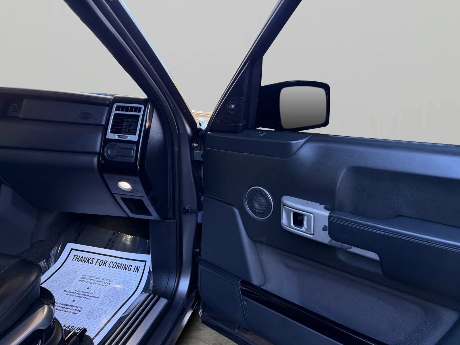Used 2006 Land Rover Range Rover Supercharged AWD/4WD image 19