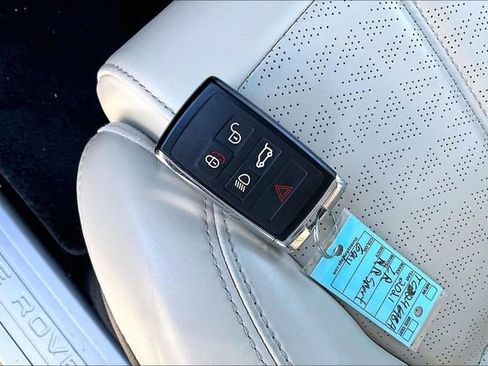 Used 2021 Land Rover Range Rover Sport Autobiography image 11