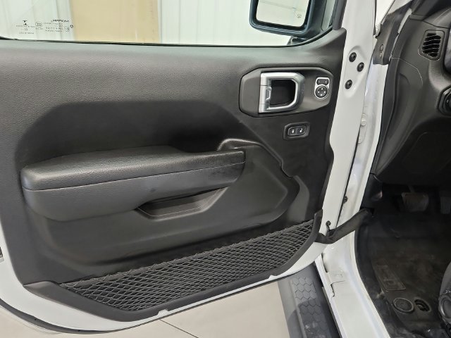 Used 2023 Jeep Wrangler Unlimited Sport AWD/4WD image 17