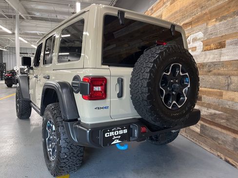 Used 2022 Jeep Wrangler Unlimited Rubicon 4xe w/ Cold Weather Group image 30