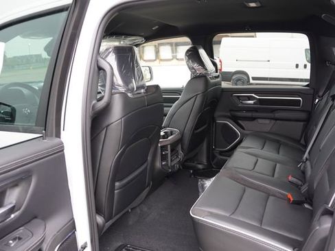 New 2026 RAM 1500 Laramie AWD/4WD image 11