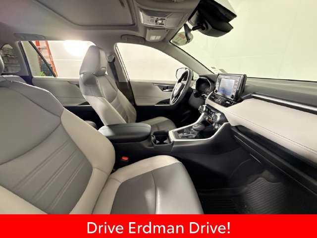 Certified 2021 Toyota RAV4 XLE Premium FWD image 25
