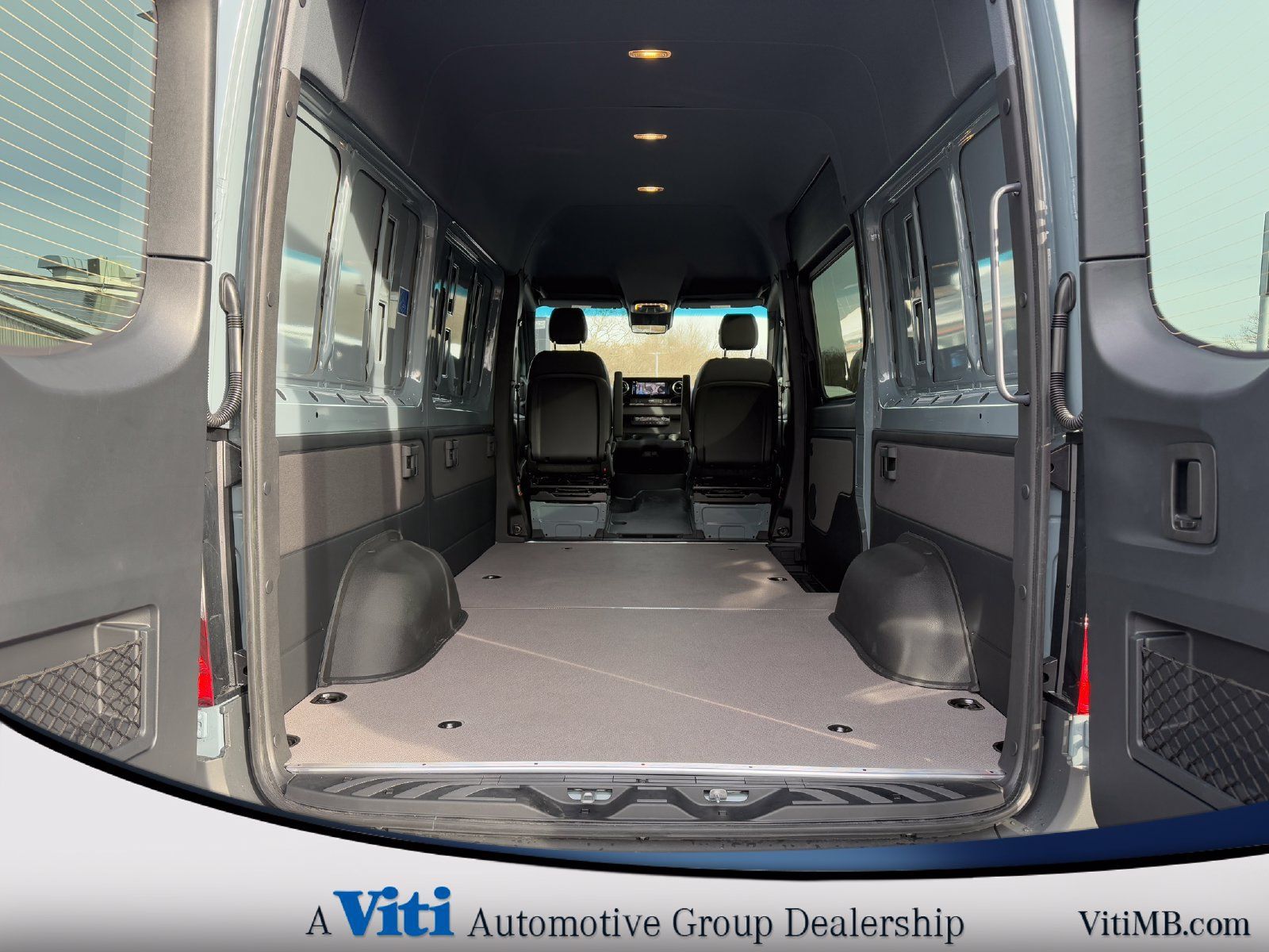Used 2026 Mercedes-Benz Sprinter 2500 image 17
