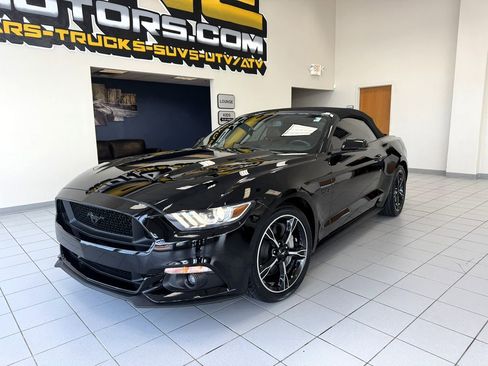 Used 2017 Ford Mustang GT Premium image 43