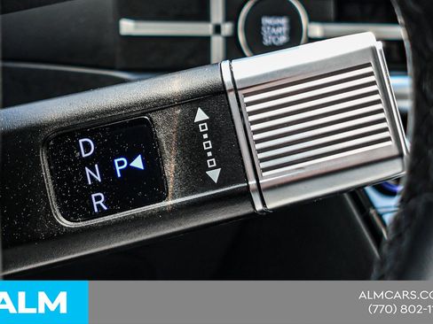 Used 2025 Hyundai Santa Fe SE image 43