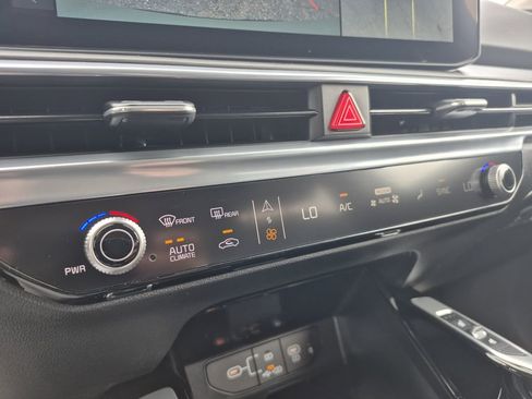 New 2026 Kia Sorento SX AWD/4WD image 24