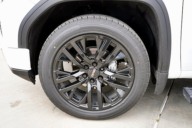 Used 2023 GMC Sierra 1500 Denali w/ Denali Reserve Package AWD/4WD image 15