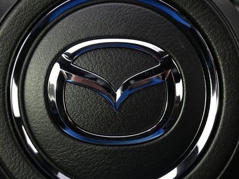 New 2025 MAZDA CX-5 Signature image 34